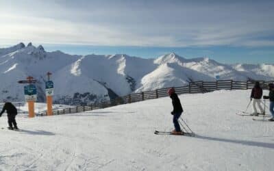 Vacances de Février/ Mars Laissez vous tenter par une semaine de Ski en famille ou entre amis